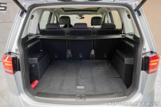 Volkswagen Touran 1.5 TSI DSG*7.MÍST*ACC*ČR 2023
