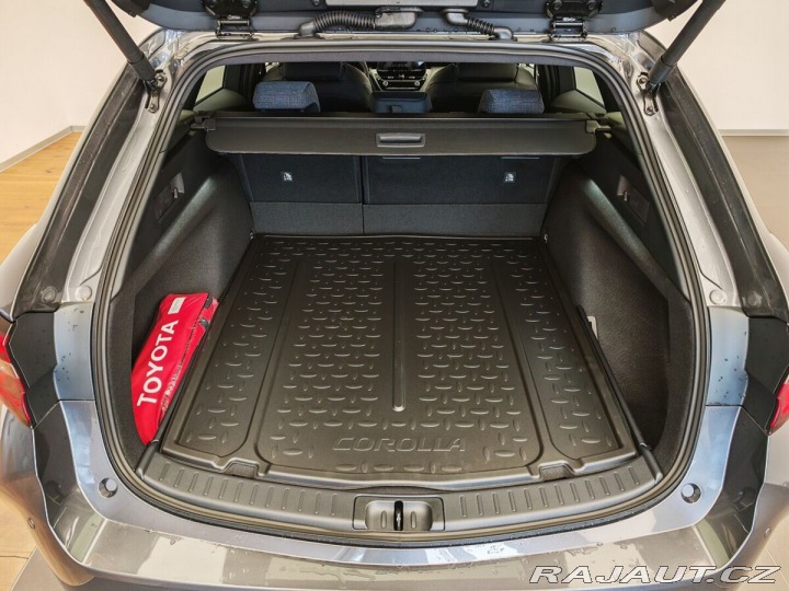 Toyota Corolla 1,8 Hybrid e-CVT Style 2026