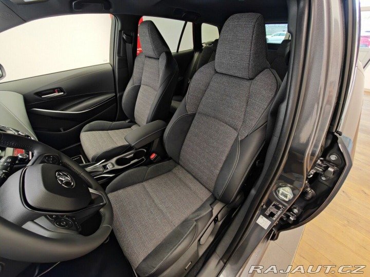 Toyota Corolla 1,8 Hybrid e-CVT Style 2026