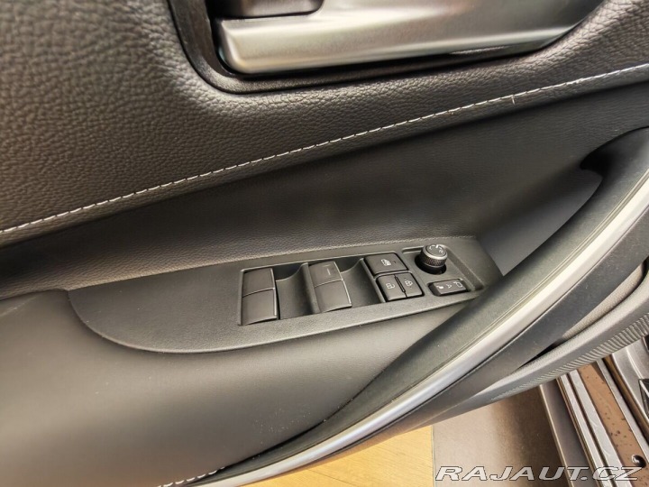 Toyota Corolla 1,8 Hybrid e-CVT Style 2026