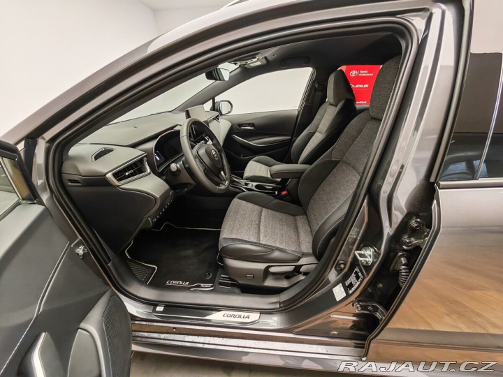 Toyota Corolla 1,8 Hybrid e-CVT Style 2026