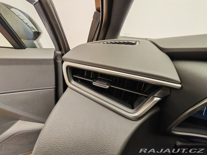 Toyota Corolla 1,8 Hybrid e-CVT Style 2026