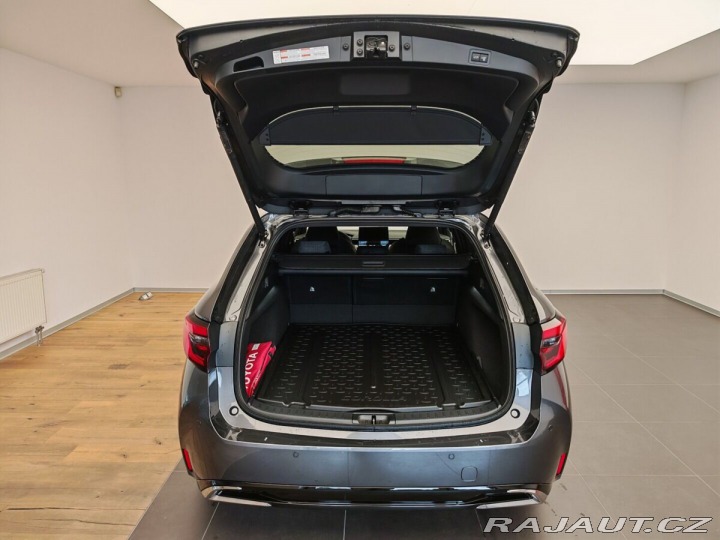 Toyota Corolla 1,8 Hybrid e-CVT Style 2026