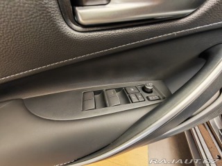 Toyota Corolla 1,8 Hybrid e-CVT Style 1800