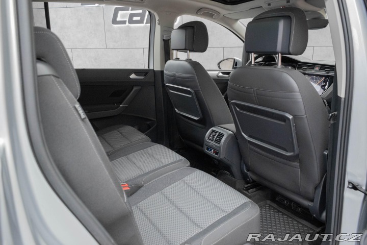 Volkswagen Touran 1.5 TSI TAŽNÉ*7.MÍST*DPH* 2023