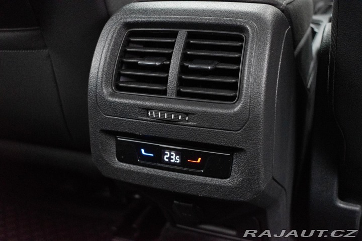 Volkswagen Touran 1.5 TSI TAŽNÉ*7.MÍST*DPH* 2023