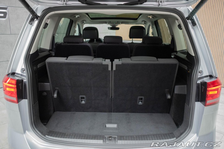 Volkswagen Touran 1.5 TSI TAŽNÉ*7.MÍST*DPH* 2023
