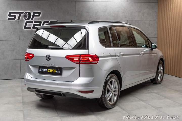 Volkswagen Touran 1.5 TSI TAŽNÉ*7.MÍST*DPH* 2023