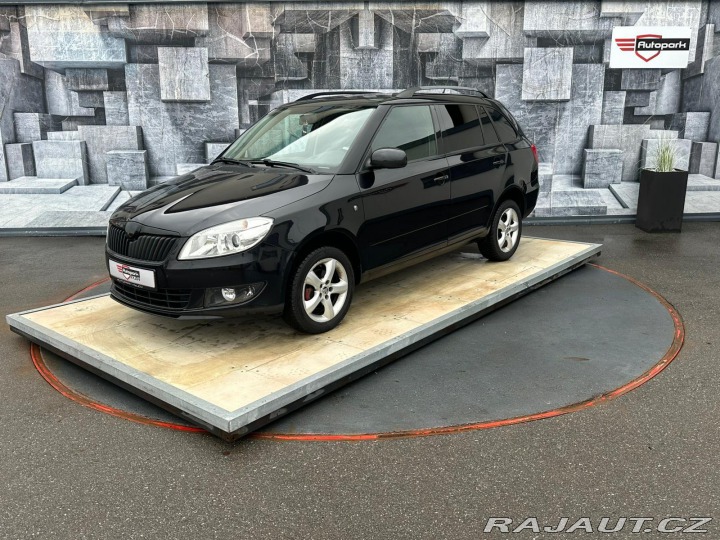 Škoda Fabia 1.2TSi, 63KW, VYHŘ. SEDAD 2014