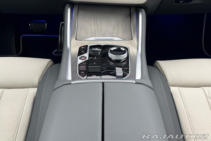 BMW X6 xDrive40d 2025