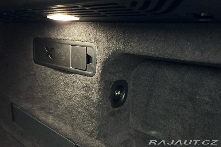 BMW X6 xDrive40d 2025