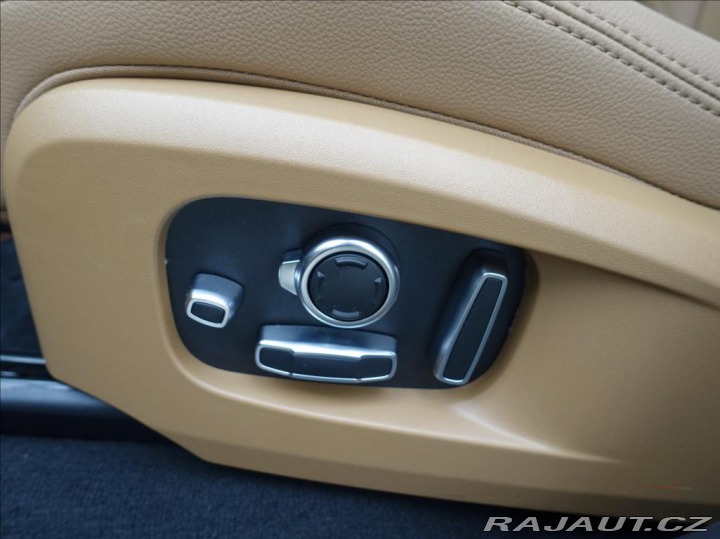 Jaguar F-Pace 2,0 D200 SE,1.Maj,ČR,DPH 2021