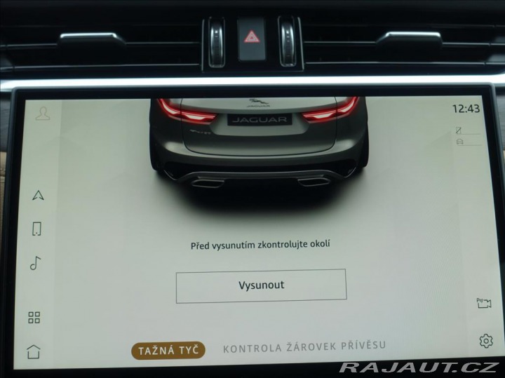 Jaguar F-Pace 2,0 D200 SE,1.Maj,ČR,DPH 2021