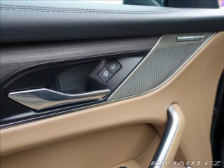 Jaguar F-Pace 2,0 D200 SE,1.Maj,ČR,DPH 2021