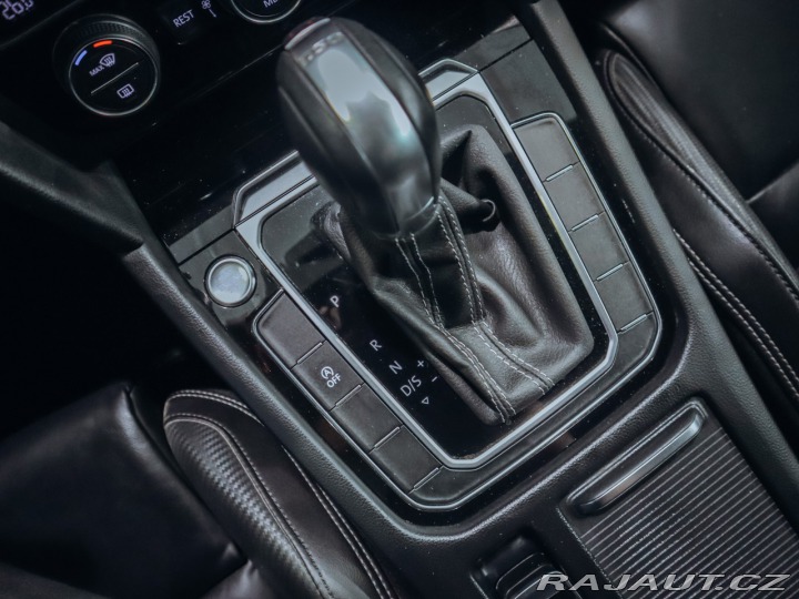 Volkswagen Passat 2.0TDI DSG R-line 2019