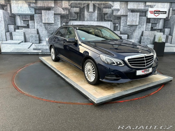 Mercedes-Benz E E200BLUETEC,2.2D 100KW 2015