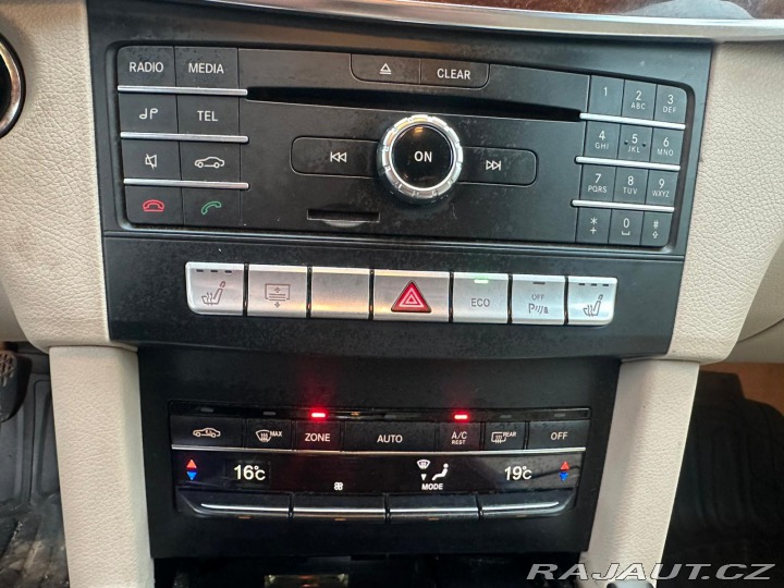 Mercedes-Benz E E200BLUETEC,2.2D 100KW 2015