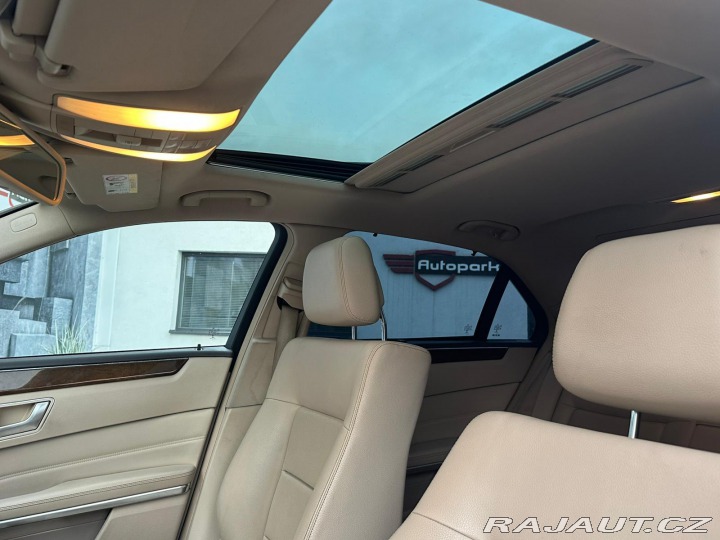 Mercedes-Benz E E200BLUETEC,2.2D 100KW 2015