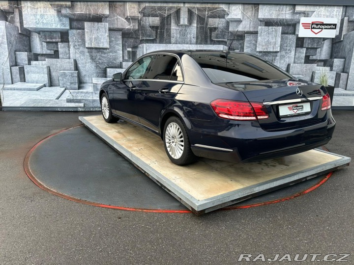 Mercedes-Benz E 200BLUETEC,2.2D 100KW 2015