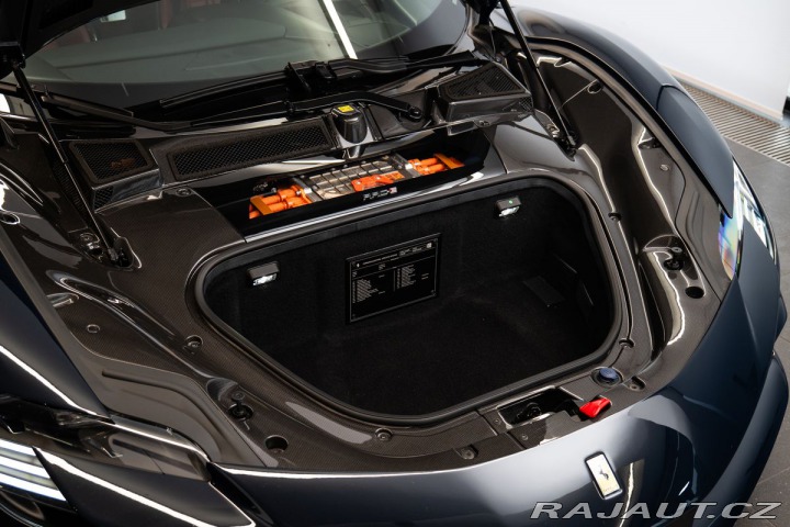 Ferrari SF90 Asseto Fiorano Karbo/JBL 2021