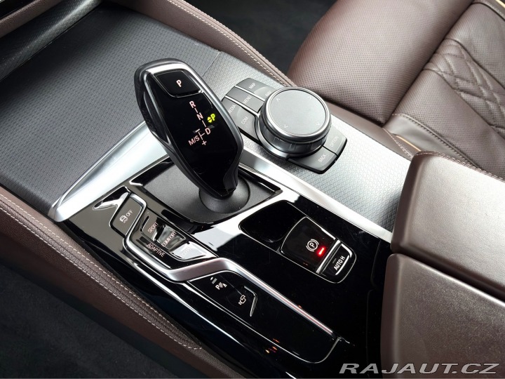 BMW 5 540i xDrive 2023