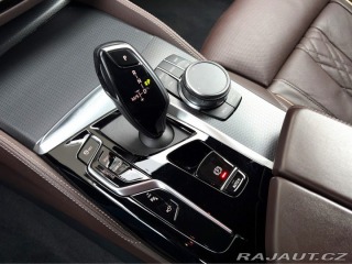 BMW 5 540i xDrive 2023