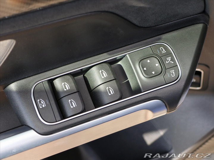 Mercedes-Benz GLB 2,0 200d 4Matic AMG Premi 2025