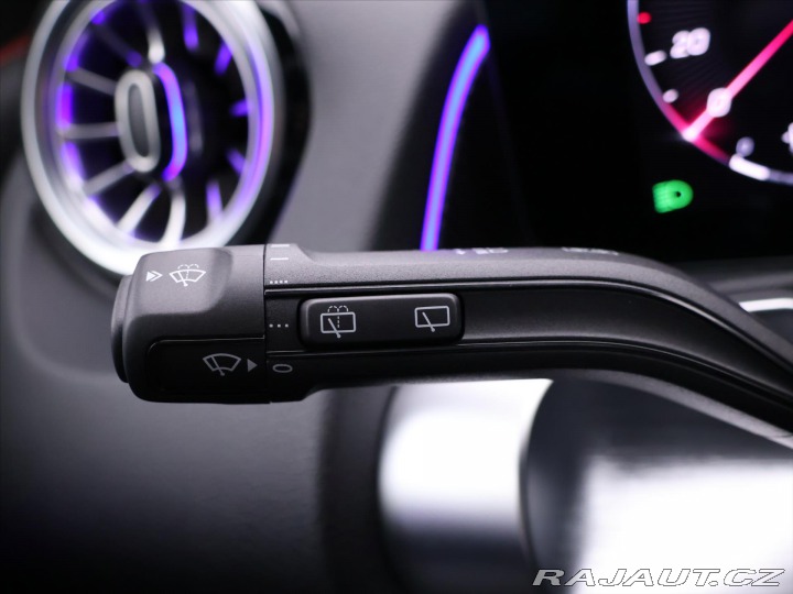 Mercedes-Benz GLB 2,0 200d 4Matic AMG Premi 2025