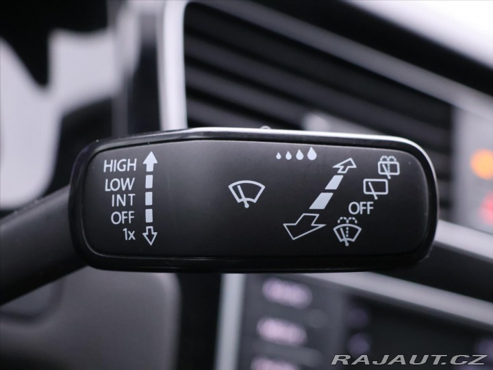 Volkswagen Golf 1,4 TSI 92kW Highline 1.M 2015