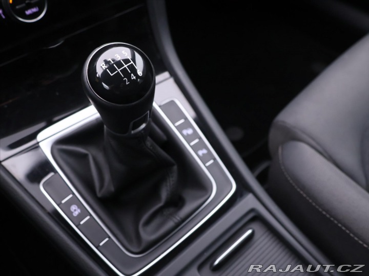 Volkswagen Golf 1,4 TSI 92kW Highline 1.M 2015