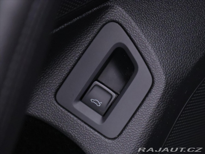 Volkswagen Passat 2,0 TDI 140kW DSG Highlin 2017