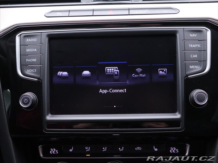 Volkswagen Passat 2,0 TDI 140kW DSG Highlin 2017