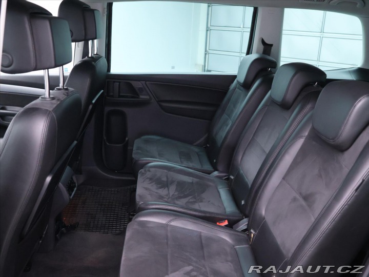 Volkswagen Sharan 2,0 TDI 130kW DSG CZ High 2015