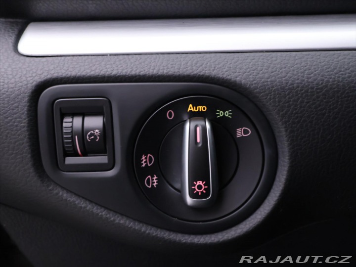 Volkswagen Sharan 2,0 TDI 130kW DSG CZ High 2015