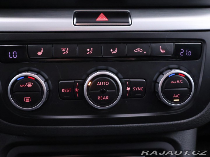 Volkswagen Sharan 2,0 TDI 130kW DSG CZ High 2015