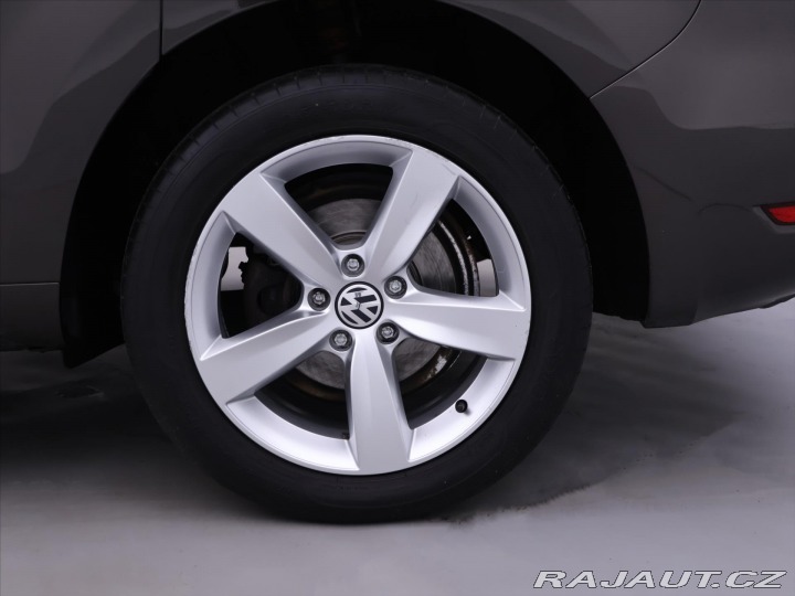 Volkswagen Sharan 2,0 TDI DSG CZ Highline 7 2015