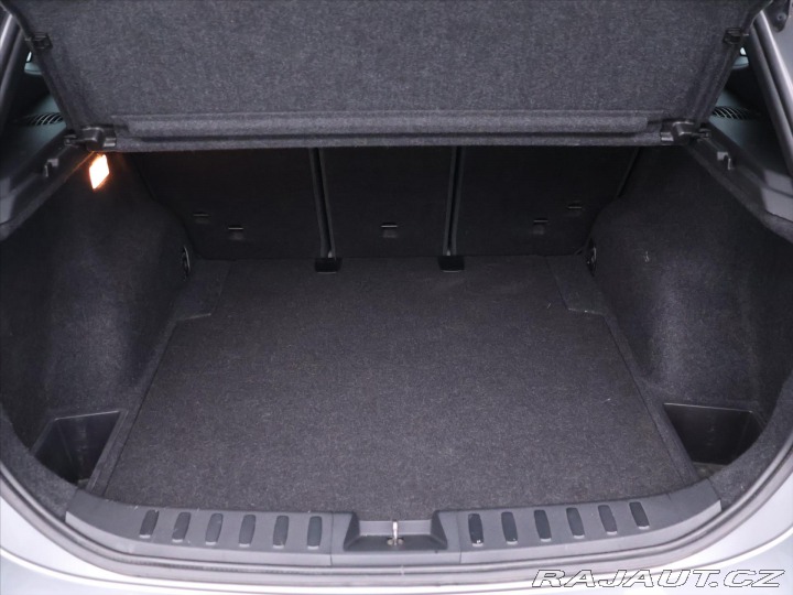 BMW X1 2,0 xDrive20d 130kW M-Pak 2012