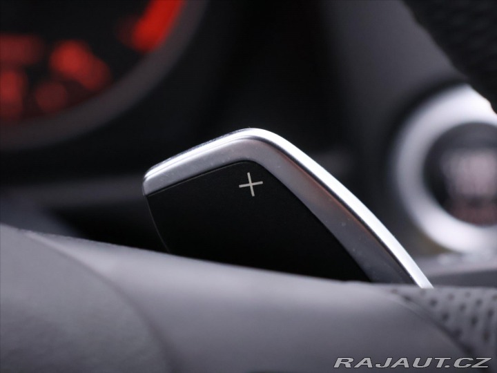 BMW X1 2,0 xDrive20d 130kW M-Pak 2012