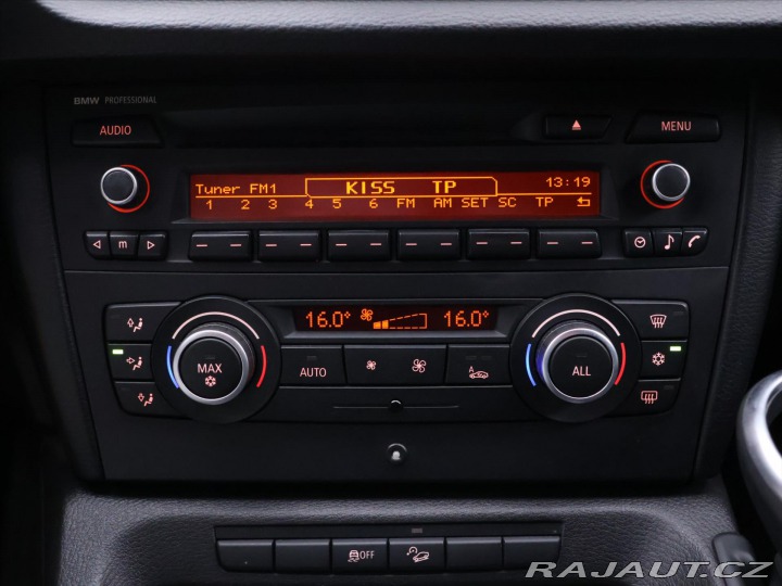 BMW X1 2,0 xDrive20d 130kW M-Pak 2012