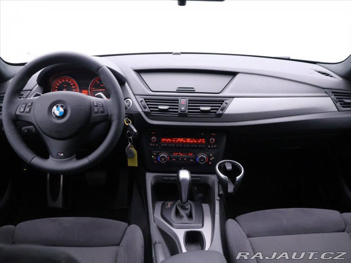 BMW X1 2,0 xDrive20d 130kW M-Pak 2012