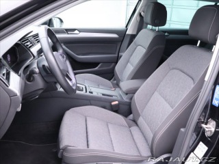 Volkswagen Passat 2,0 TDI 110kW DSG Virtual 2023