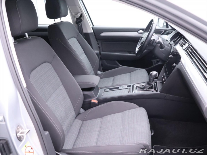 Volkswagen Passat 2,0 TDI 110kW DSG 1.Maj. 2020