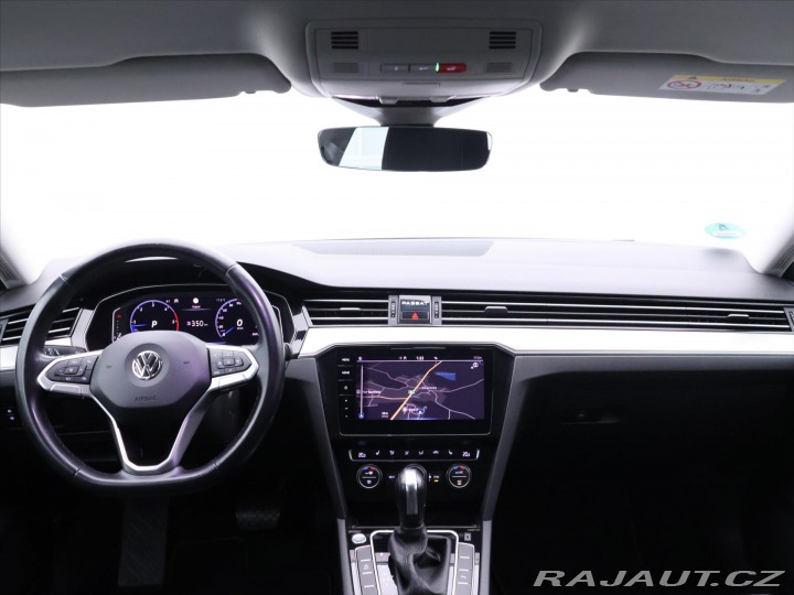 Volkswagen Passat 1,6 TDI DSG Virtual 1.Maj 2020