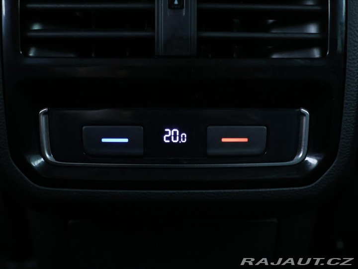 Volkswagen Passat 1,6 TDI DSG Virtual 1.Maj 2020