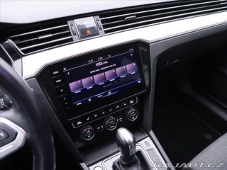 Volkswagen Passat 1,6 TDI DSG Virtual 1.Maj 2020