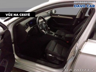Volkswagen Passat 1,6 TDI DSG Virtual 1.Maj 2020