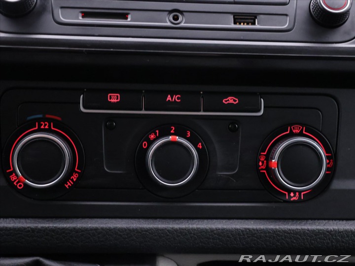 Volkswagen Transporter 2,0 TDI 9-Míst DPH Long 1 2018