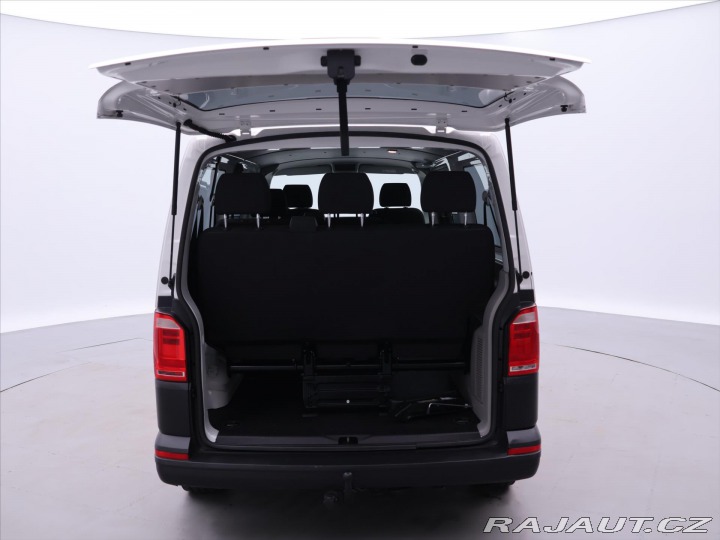 Volkswagen Transporter 2,0 TDI 9-Míst Long 1.Maj 2018