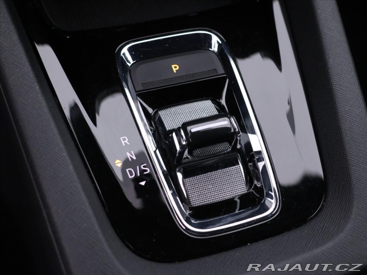 Škoda Octavia 2,0 TSI 180kW DSG RS 1.Ma 2022