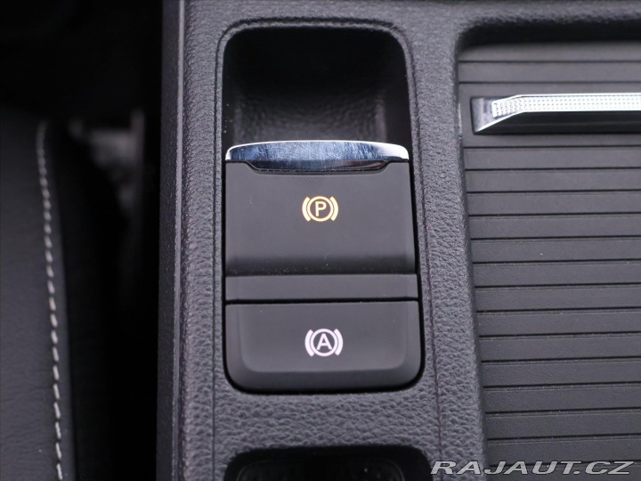 Škoda Octavia 2,0 TSI 180kW DSG RS 1.Ma 2022